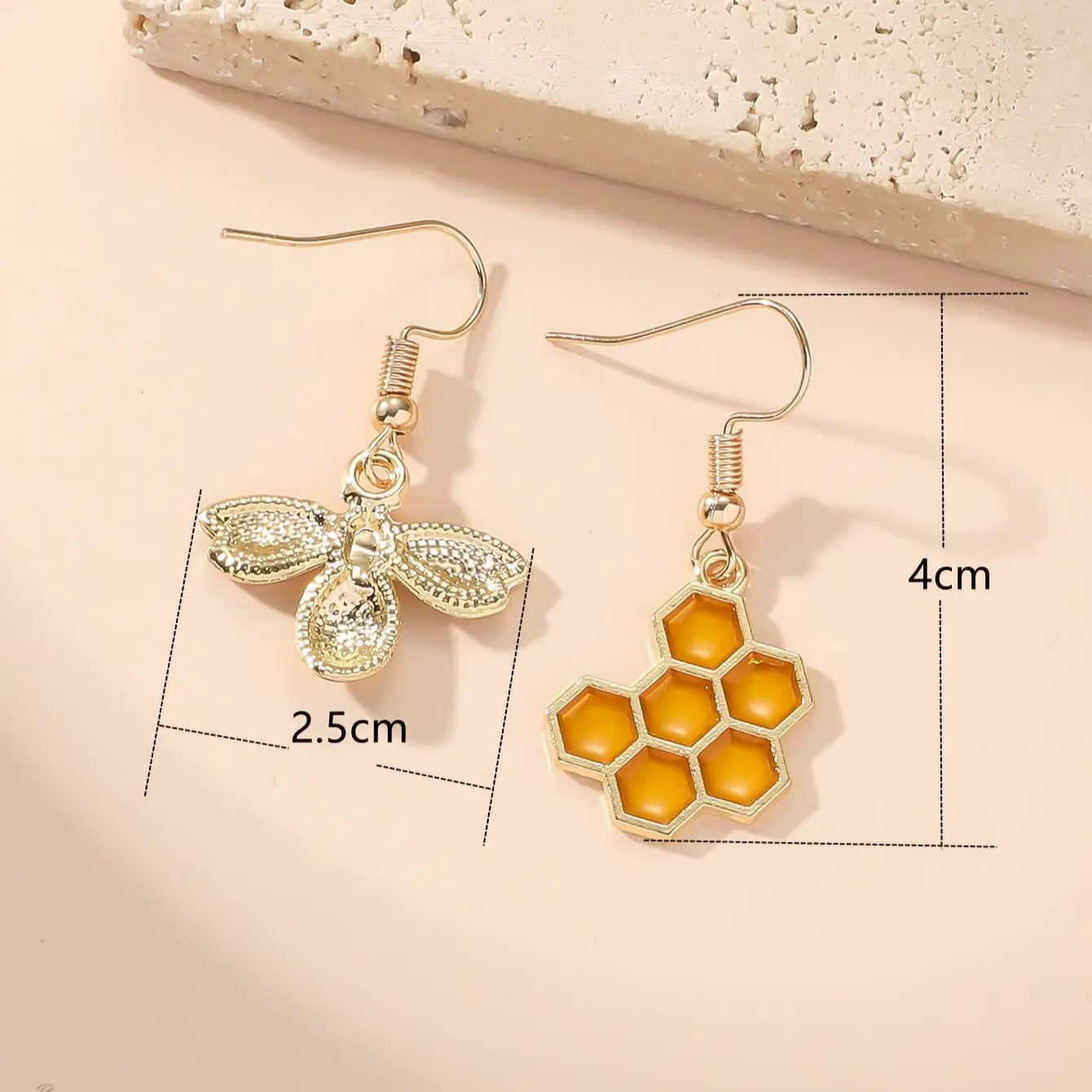 2 Pieces Yellow Bee Earrings